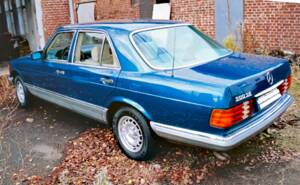 Image 3/13 of Mercedes-Benz 500 SE (1984)