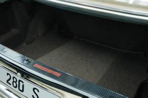 Bild 10/50 von Mercedes-Benz 280 S (1982)