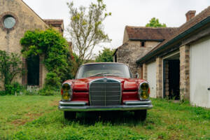Image 6/99 of Mercedes-Benz 250 SE (1967)