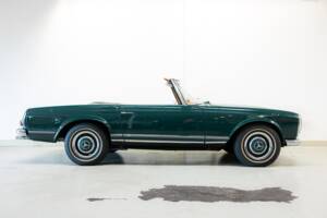 Immagine 4/32 di Mercedes-Benz 250 SL (1967)