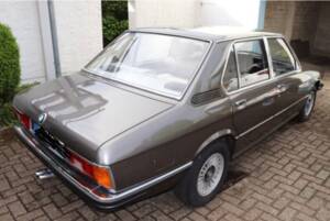 Bild 2/9 von BMW 528i (1979)
