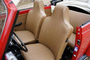 Immagine 3/50 di Volkswagen Super Beetle (1971)