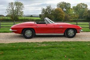 Image 3/50 de Chevrolet Corvette Sting Ray Convertible (1963)