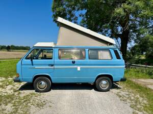 Bild 3/7 von Volkswagen T3 Westfalia 1.9 (1988)
