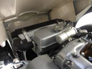 Image 16/37 of Jaguar E-Type 4.2 (1966)