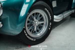 Imagen 11/25 de AC Cobra 427 (1965)