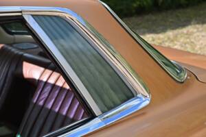 Bild 27/50 von Mercedes-Benz 350 SLC (1972)