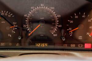 Image 35/44 de Mercedes-Benz SL 320 (1996)