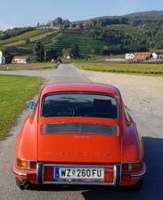 Image 8/79 of Porsche 912 (1969)