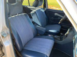 Image 5/5 de Mercedes-Benz 250 (1978)