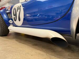 Afbeelding 8/15 van AC Cobra 289 (1965)