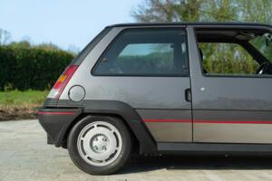 Image 15/50 de Renault R 5 GT Turbo (1986)