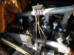 Immagine 29/32 di Overland Fore-Door Touring (1912)