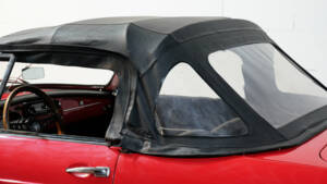 Image 15/19 de MG MGB (1965)