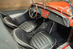 Afbeelding 7/19 van Triumph TR 3A (1960)