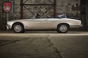 Image 1/45 de Jaguar XJ12c (1974)