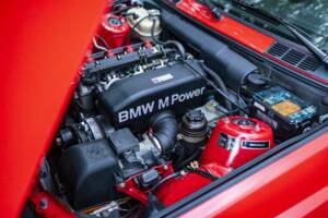 Image 18/50 of BMW M3 Sport Evo (1990)