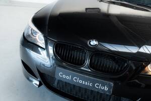 Bild 24/32 von BMW M5 Touring (2007)