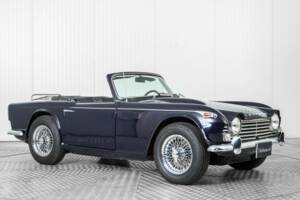 Afbeelding 4/50 van Triumph TR 4A (1967)