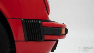 Image 13/15 de Porsche 911 Carrera 3.2 (1986)