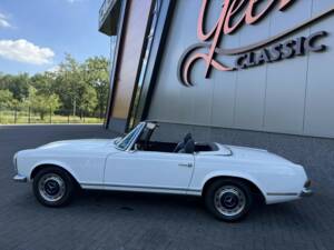 Bild 15/50 von Mercedes-Benz 280 SL (1969)