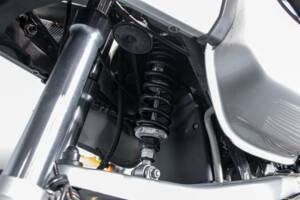 Bild 49/50 von BMW DUMMY (2000)