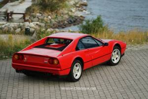 Image 27/27 de Ferrari 328 GTB (1985)