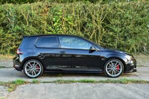 Bild 5/35 von Volkswagen Beetle 2.0 TSI (2017)