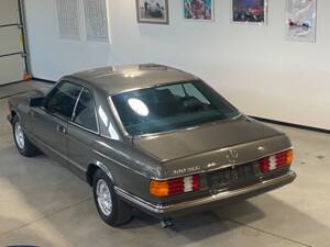 Bild 4/67 von Mercedes-Benz 380 SEC (1984)