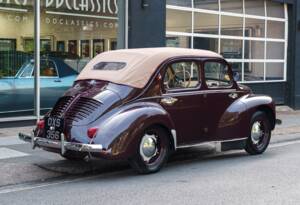 Immagine 8/33 di Renault 4 CV Décapotable (1951)
