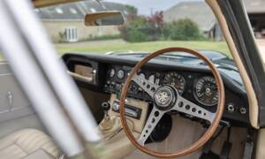 Afbeelding 4/26 van Jaguar E-Type 4.2 (1964)
