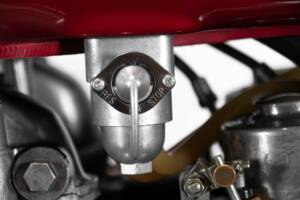 Bild 36/40 von Kawasaki Z 400 (1975)