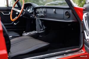 Image 30/44 of Alfa Romeo 1750 Spider Veloce (1969)