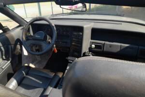 Bild 2/8 von Cadillac Allanté (1990)