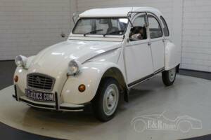 Immagine 6/19 di Citroën 2 CV 6 (1990)