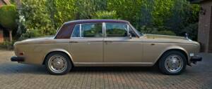 Image 8/50 of Rolls-Royce Silver Shadow II (1977)