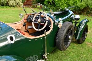Image 29/50 of Bentley 4 1&#x2F;4 Litre (1936)