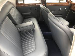 Image 13/14 of Jaguar 3.4 Litre (1958)