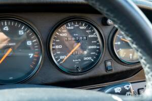 Bild 35/52 von Porsche 911 Targa (1997)