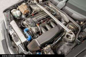 Image 14/15 of Mercedes-Benz 190 E 2.5-16 Evolution II (1990)