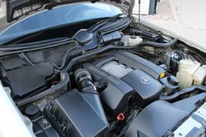 Bild 11/11 von Mercedes-Benz E 280 (1998)