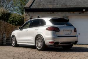 Image 3/50 de Porsche Cayenne GTS (2012)