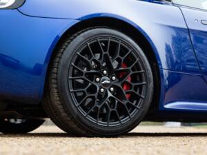 Bild 32/85 von Aston Martin V12 Vantage AMR Roadster (2018)