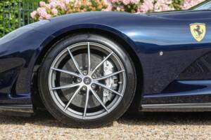 Image 16/50 of Ferrari 812 Superfast (2020)