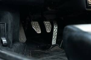 Immagine 22/33 di Ferrari F 355 Berlinetta (1995)