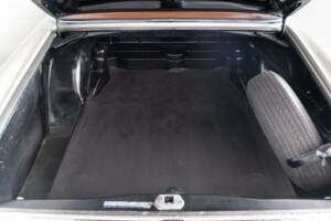 Bild 40/44 von Mercedes-Benz 220 SE b (1964)