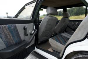 Image 45/47 of Lancia Delta HF Integrale (1988)