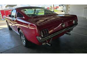Image 14/50 de Ford Mustang 390 GTA (1966)