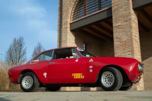 Bild 9/50 von Alfa Romeo 2000 GT Veloce (1973)