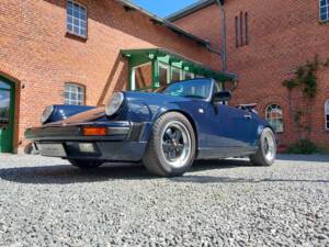 Bild 7/15 von Porsche 911 Carrera 3.2 (1987)